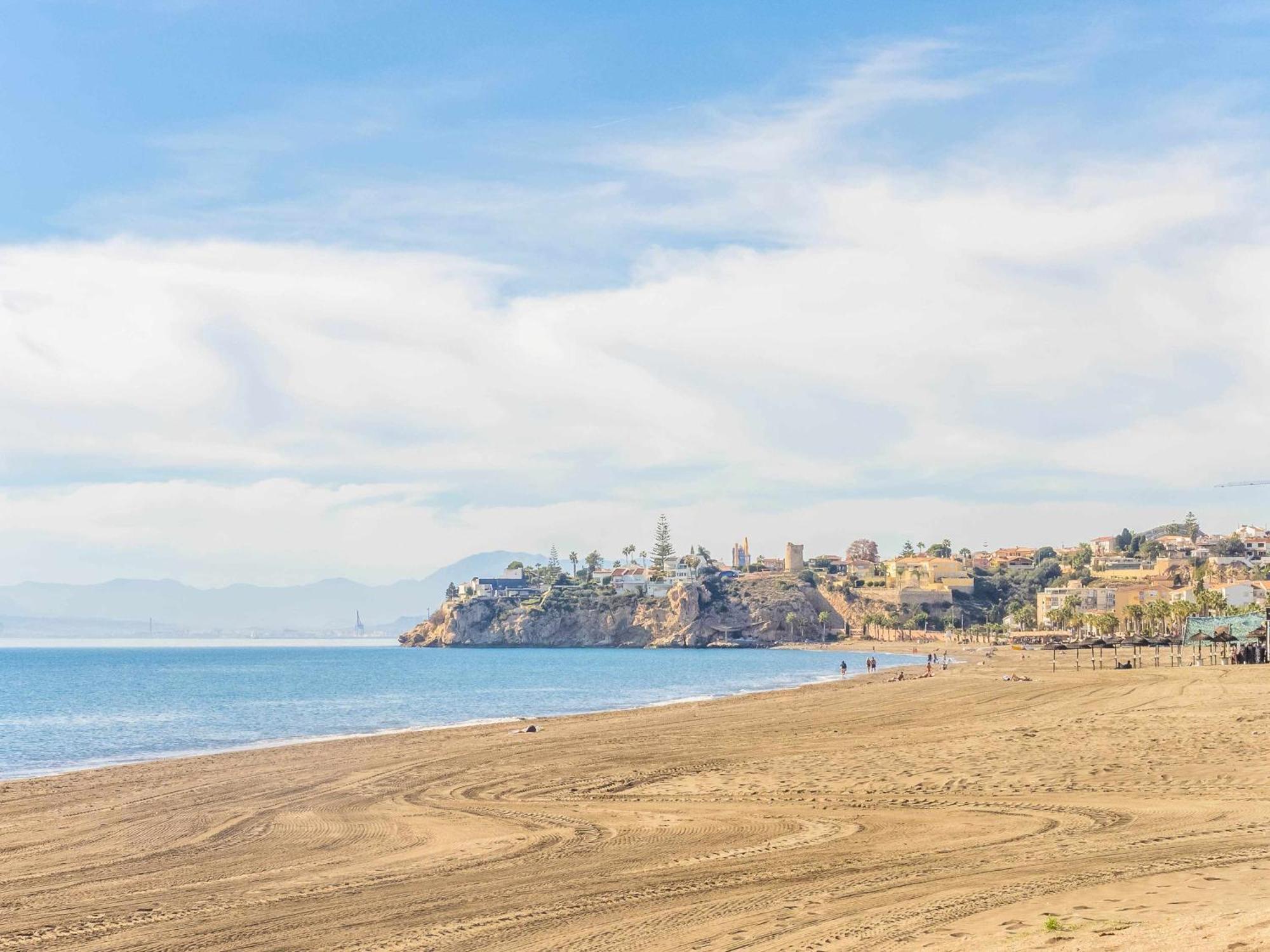 Centrico Apartamento Con Terraza En La Playa 린콘데라빅토리아 외부 사진